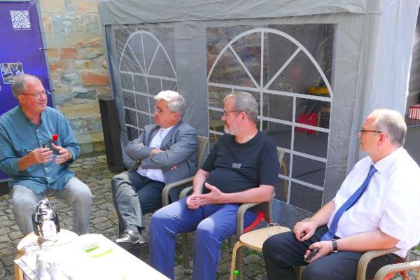 Besuch von Erzbischof Dr. Bentz Paderborn